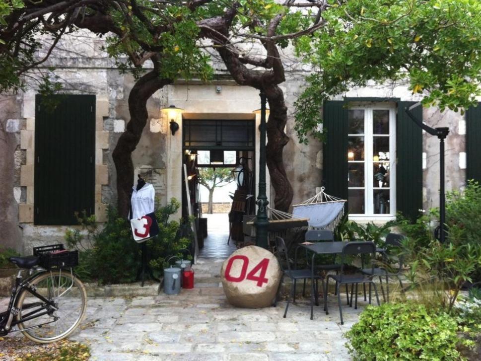 Bed and Breakfast Le Mole La Flotte Esterno foto